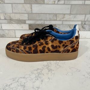 Steve Madden Leopard Fur Sneakers with  Rubber Platform Sole Size 9 M